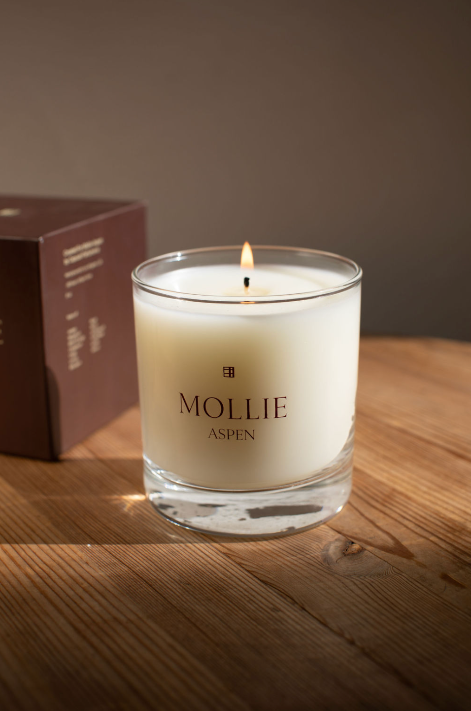 MOLLIE x Capsule Candle